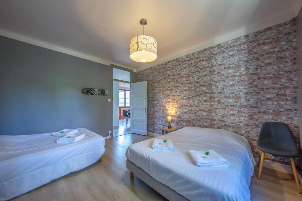 Appartement Au Bord De La Leysse A Chambéry Dış mekan fotoğraf
