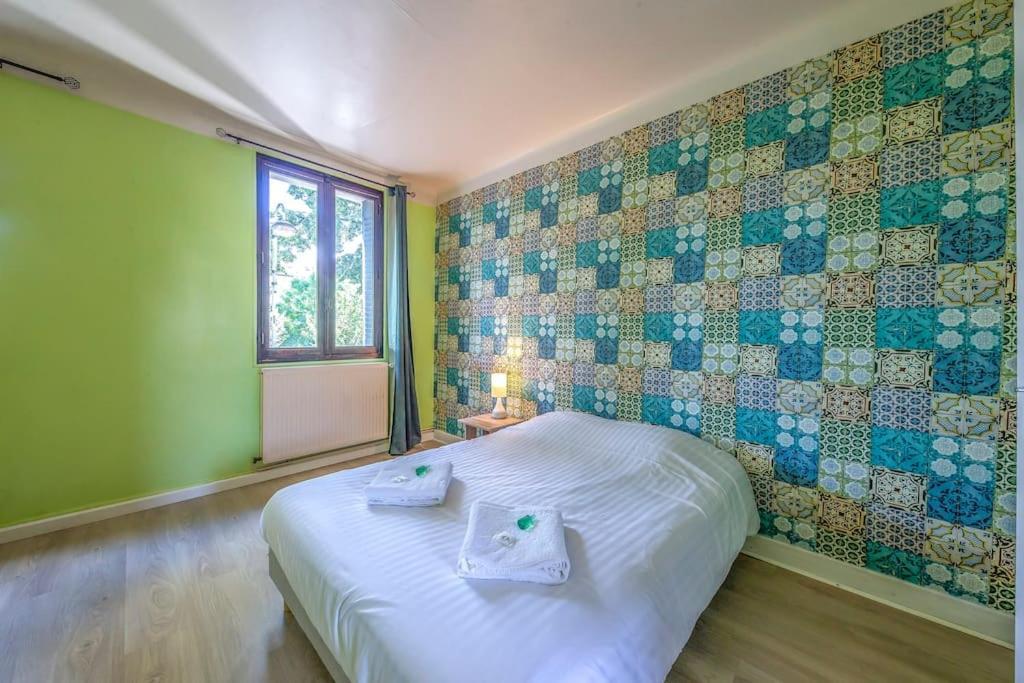 Appartement Au Bord De La Leysse A Chambéry Dış mekan fotoğraf